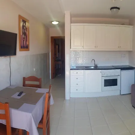 Apartamento Playa El Camison Apartment *
