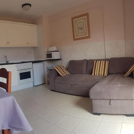 Apartamento Playa El Camison شقة